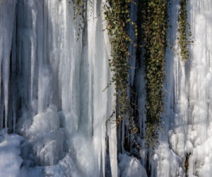 Na Podkarpaciu znów pojawiły się lodospady. Są określane cudem natury
