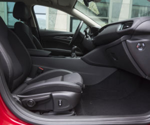 Opel Insignia 2.0D 174 KM FWD 6MT Elegance