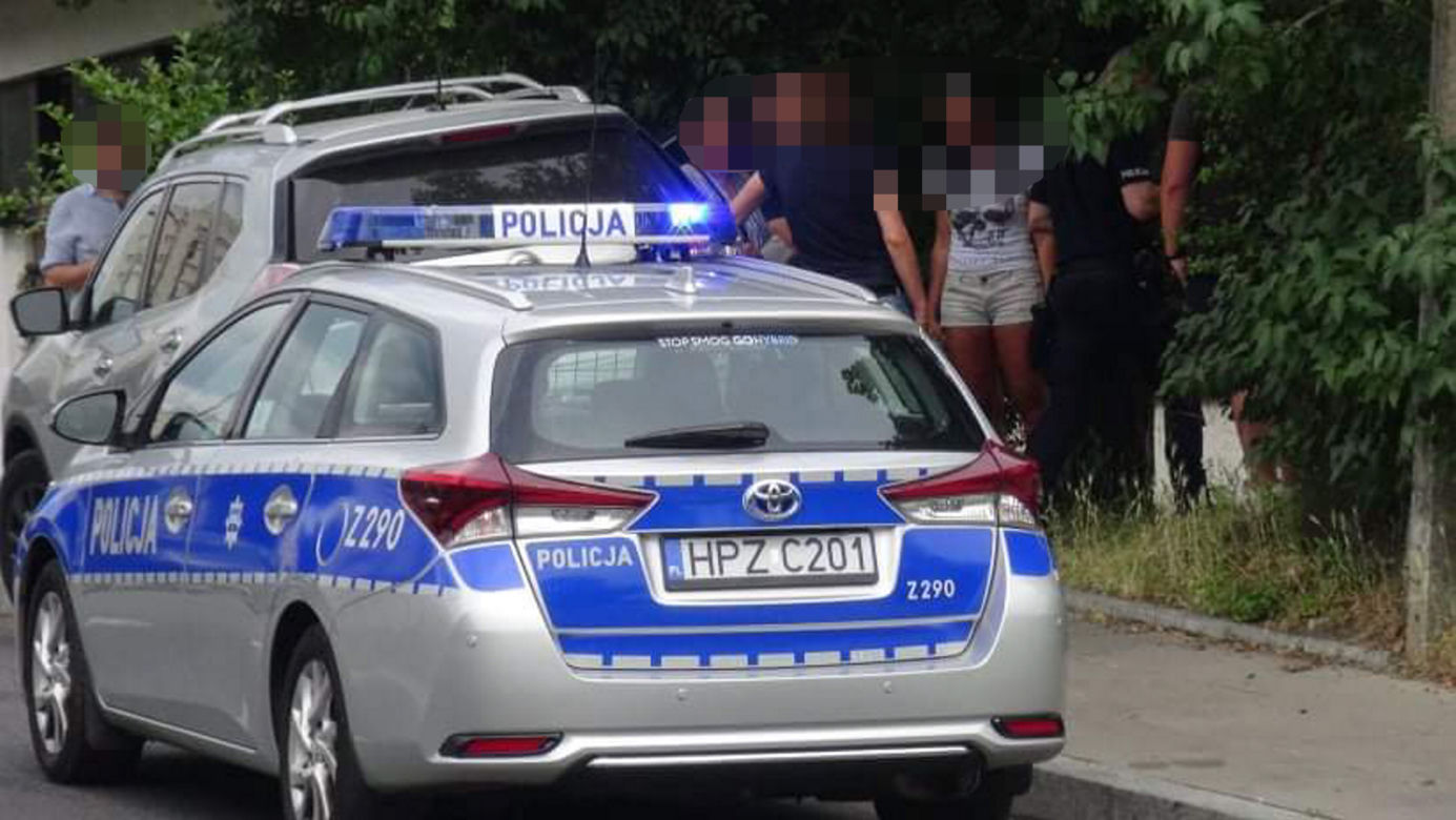 Napad na Bielanach! Zamaskowani mężczyźni ukradli z auta fortunę!
