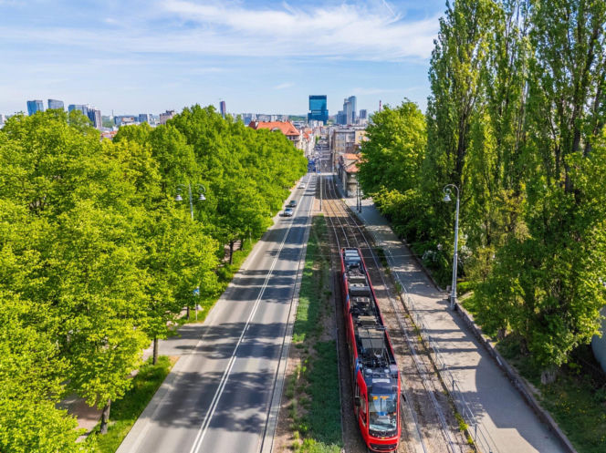 Katowice w ruchu - zielona rewolucja na drogach i szynach