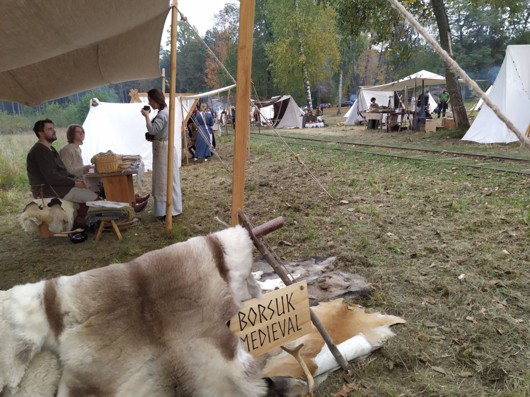 ZOBACZ ZDJĘCIA z III Festynu Archeologicznego w Mrozach - 8 i 9 października 2022