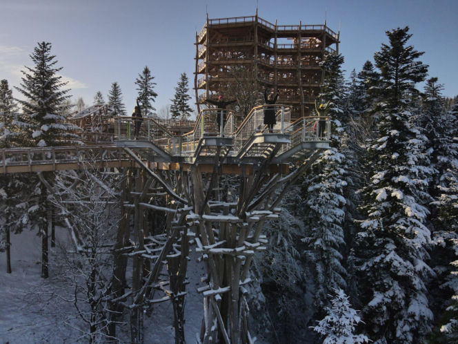 Wieża skolnity w Wiśle