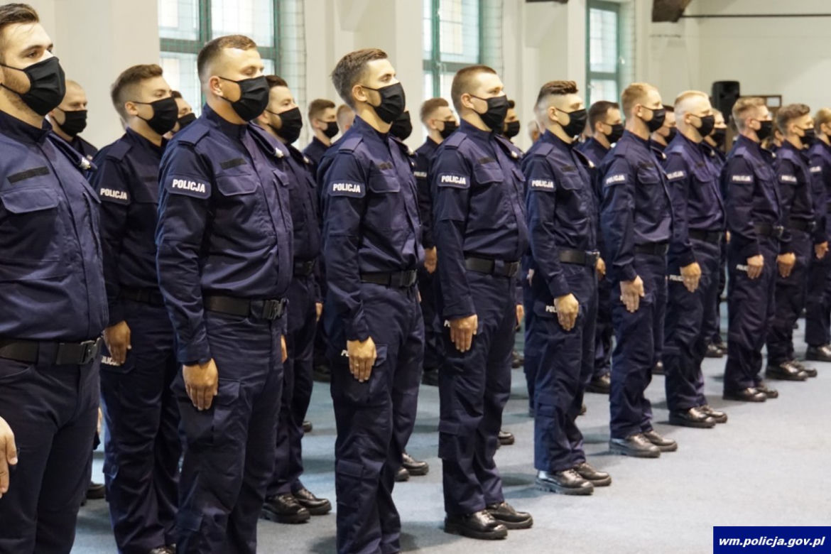 Nowi policjanci na Warmii i Mazurach