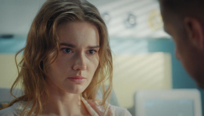 M jak miłość odc. 1907. Franka (Dominika Kachlik), Paweł (Rafał Mroczek)