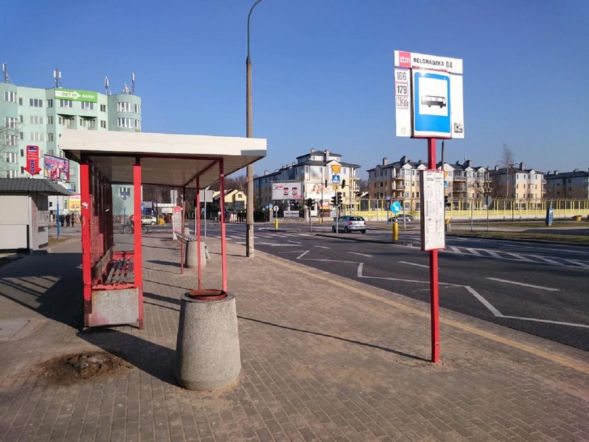 Przystanek Belgradzka w Warszawie w 2015 r.