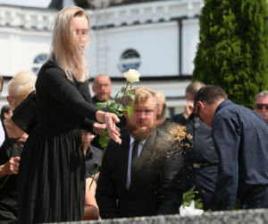 Tragicznie zmarłego kierowcę pożegnał sznur ciężarówek. Pogrzeb Roberta S.