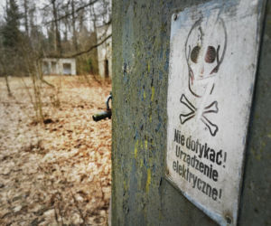 Opuszczona stacja kolejowa w sercu puszczy na Podlasiu