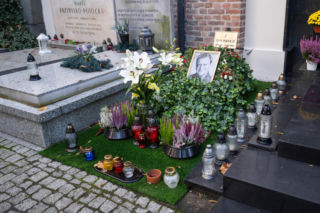 Jan Frycz, tak wygląda jego grób