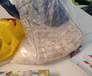 48 kilogramów narkotyków nie wejdzie na rynek. Zatrzymany przez stołecznych policjantów 36-latek trafił do aresztu