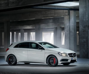 Mercedes-Benz A 45 AMG