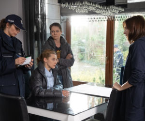 Na Wspólnej odc. 2709. Weronika (Renata Dancewicz), Olga (Gabriela Frycz), Nina (Grażyna Kopeć)