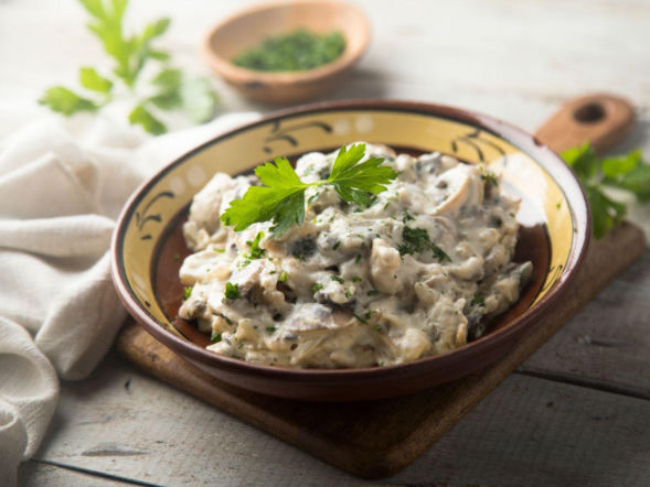 Gotuję te grzyby i robię znakomity sos ze śmietany. To proste danie podaję na wigilię 