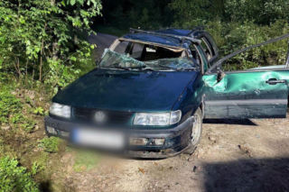 17-latek nie żyje. Kierowca pijany. Na dachu jechały cztery osoby