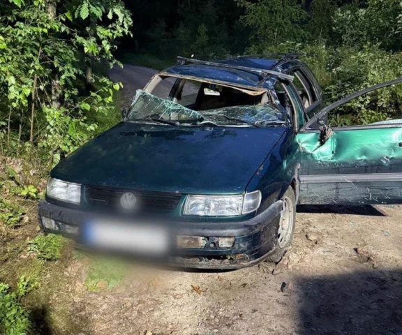 17-latek nie żyje. Na dachu jechały cztery osoby!