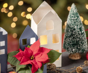 Najpiękniejsze dekoracje świąteczne z poinsecją w roli głównej