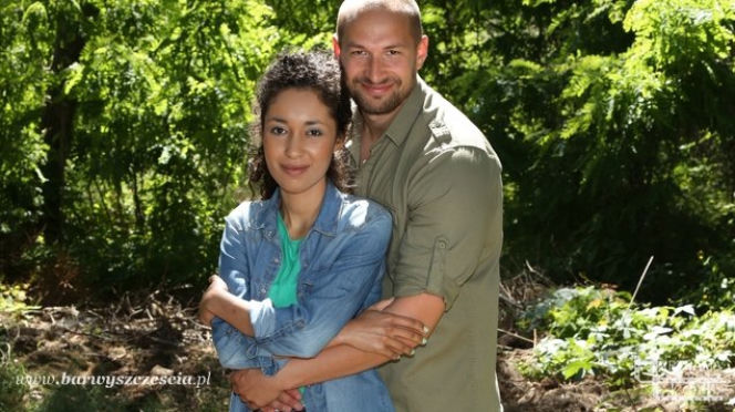 Barwy szczęścia. Daniel (Dawid Kartaszewicz), Sara (Dominika Kimaty)