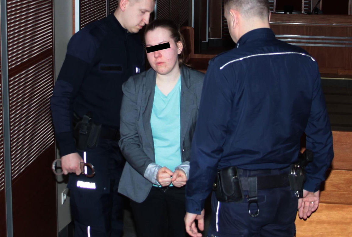 SATANISTKA SKAZANA ZA ZABICIE EMERYTA