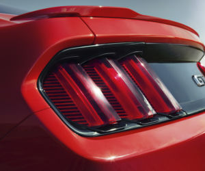 nowy Ford Mustang 2015