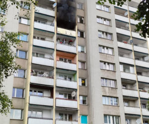 Pożar mieszkania w Raciborzu. Cztery osoby podtruły się dymem