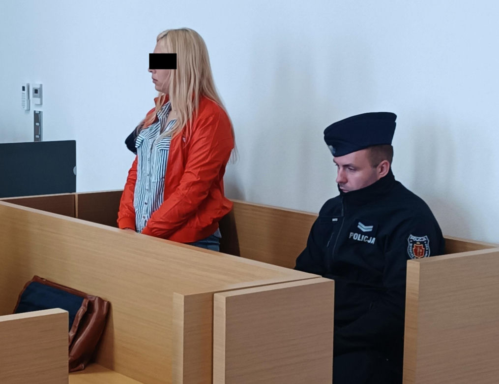 Format: 3-letnia Emilka stała się dla matki balastem. Gdy umierała, Klaudia G. imprezowała nad morzem