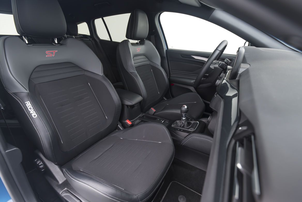 Ford Focus ST kombi 2.0 EcoBlue 190 KM M6 