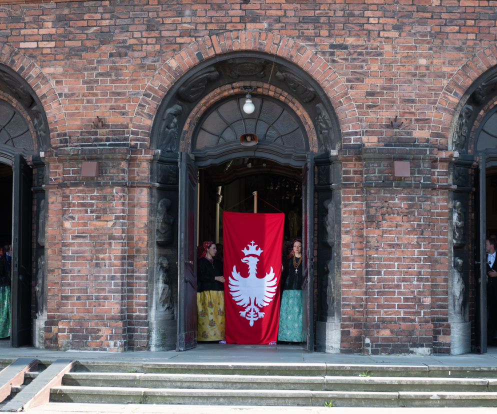 Idą Powstańcy – spektakl muzyczno-taneczny z okazji 100. rocznicy II Powstania Śląskiego