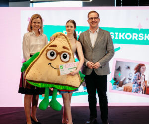 Talent, emocje i odwaga na jednej scenie. Żabka świętuje 15 lat programu stypendialnego