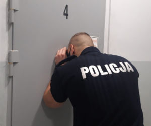 Rawicz. Przyszli do mieszkania 25-latka. Tam doszło do rozboju