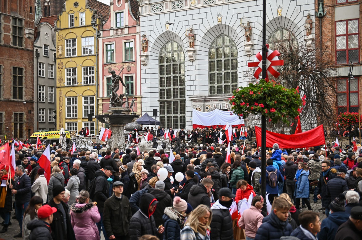 Gdańsk: Mieszkańcy świętują niepodległość