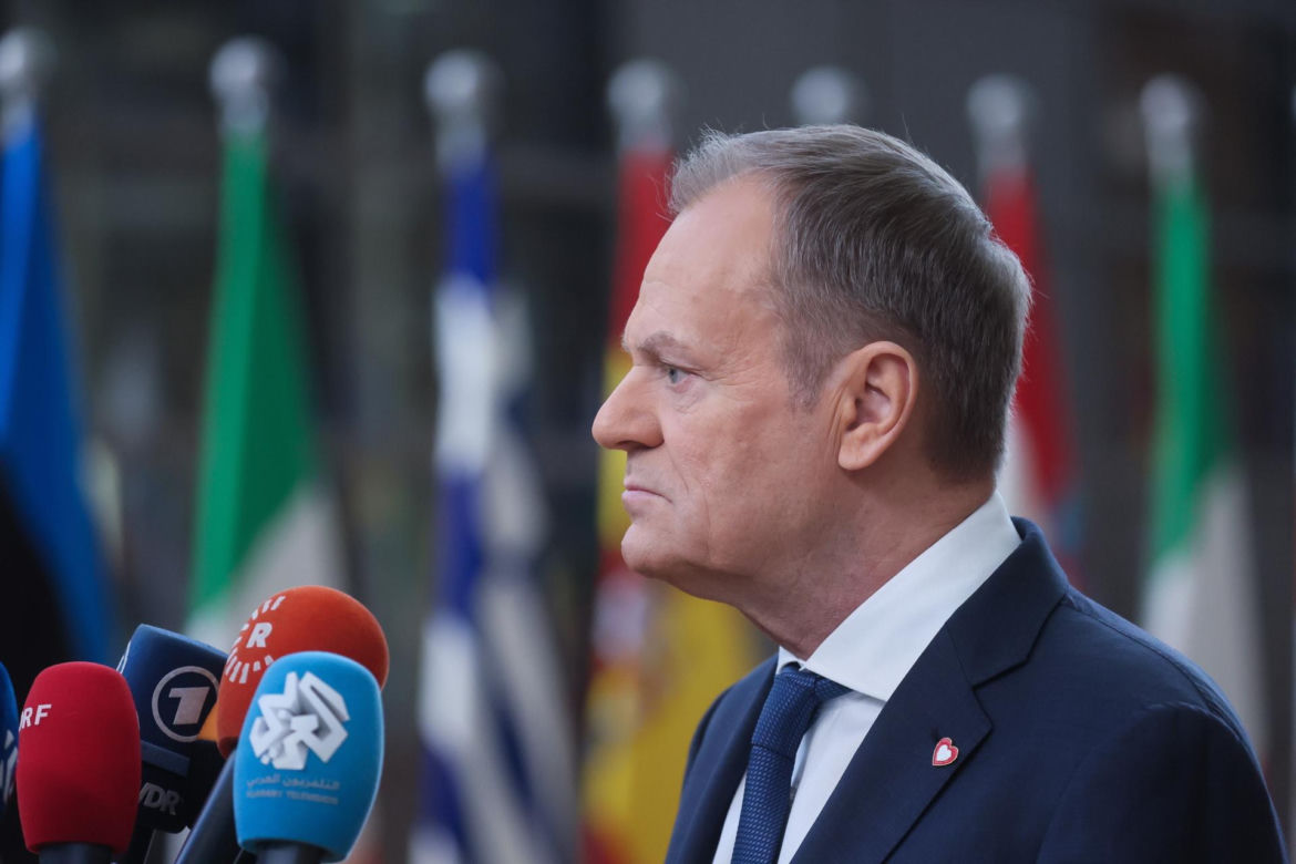 Premier Tusk bierze udział w nadzwyczajnym szczycie Rady Europejskiej