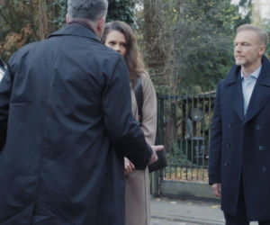 M jak miłość, odcinek 1918. Igor Jabłoński (Marcin Piętowski), Paulina (Maria Wieczorek), Andrzej Budzyński (Krystian Wieczorek)