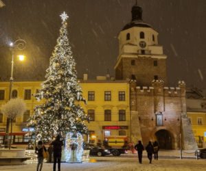 W Lublinie czuć klimat zbliżających się świąt. Iluminacje już świecą [GALERIA]
