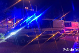 Podrzucili niewybuchy pod galerię w Jeleniej Górze. Policja zatrzymała 34-latka