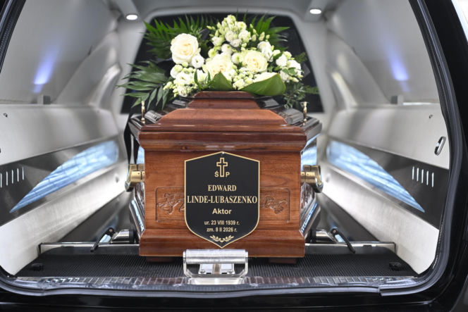 Państwowy pogrzeb Edwarda Linde-Lubaszenki