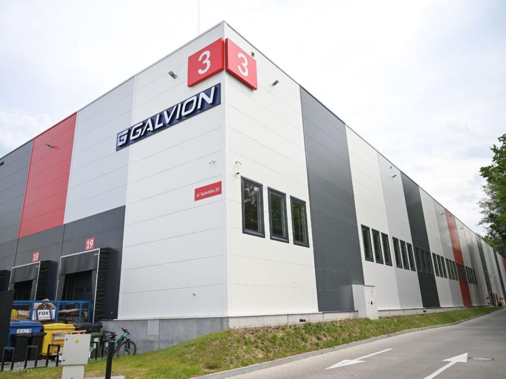 W Gdańsku otworzono fabrykę produkującą hełmy