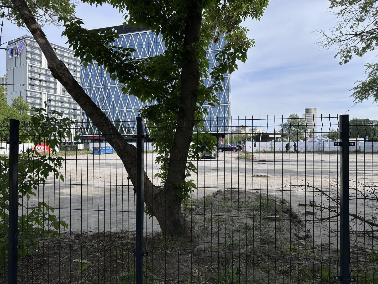 Zniknie kluczowe dojście z Dworca Południowego do stacji Metra Wilanowska