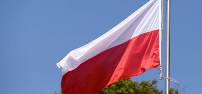 Stulecie Niepodległości - każdy 18 latek może dostać prezent od państwa 