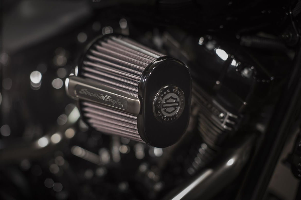 Harley-Davidson CVO Pro Street Breakout