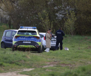 Rocznica tragedii zamieniła się w koszmar. Tajemniczy pakunek przerwał uroczystość