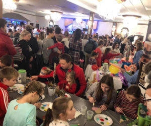 Magia polskich świąt w Chicago. Polonia zaprasza na kiermasze, festiwale i… rzucanie bitą śmietaną w anioła