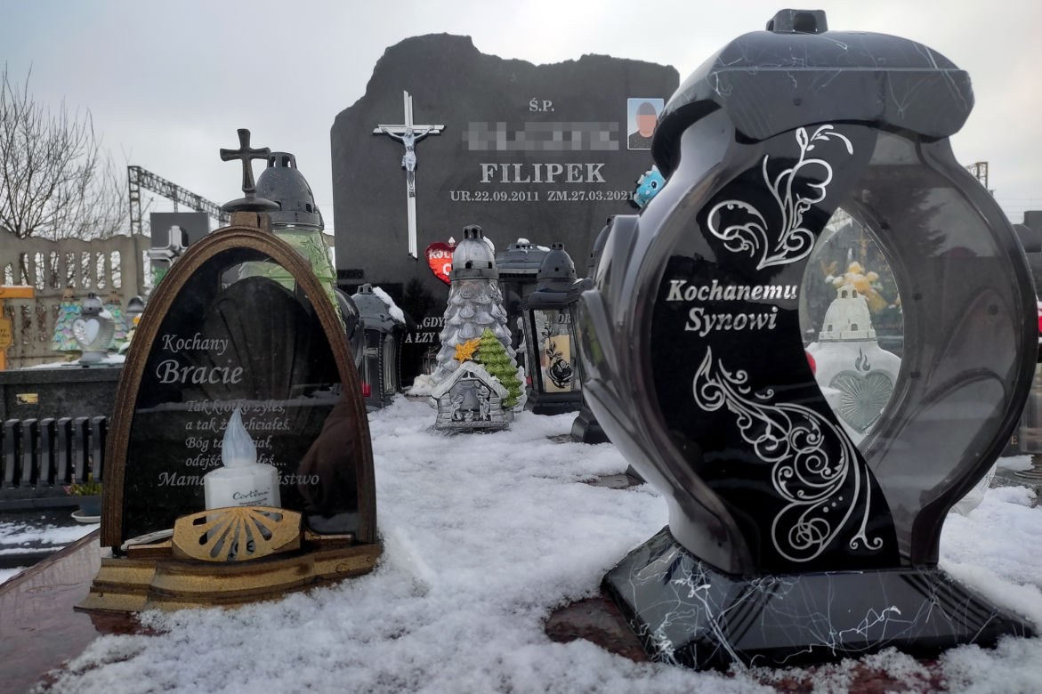 Zabił 10–letniego Filipa metalową rurką a swojego syna ciężko ranił