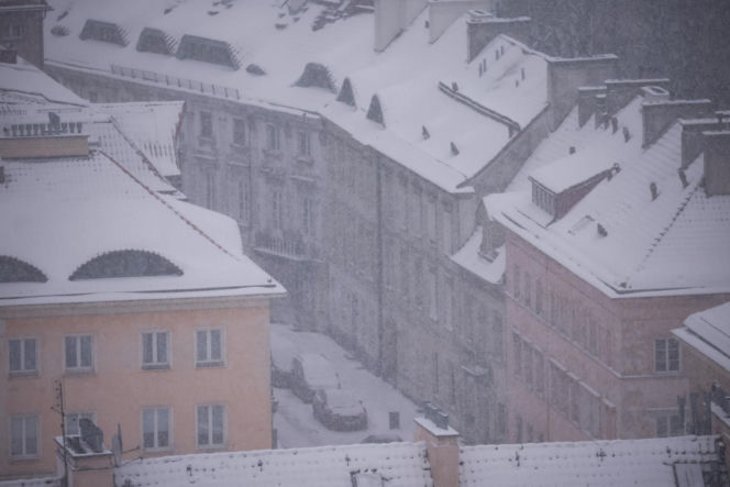 Intensywne opady śniegu w Warszawie (14.01.2026)