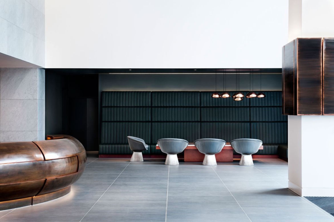 Wnętrze hotelu Mondrian w Londynie