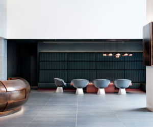 Wnętrze hotelu Mondrian w Londynie