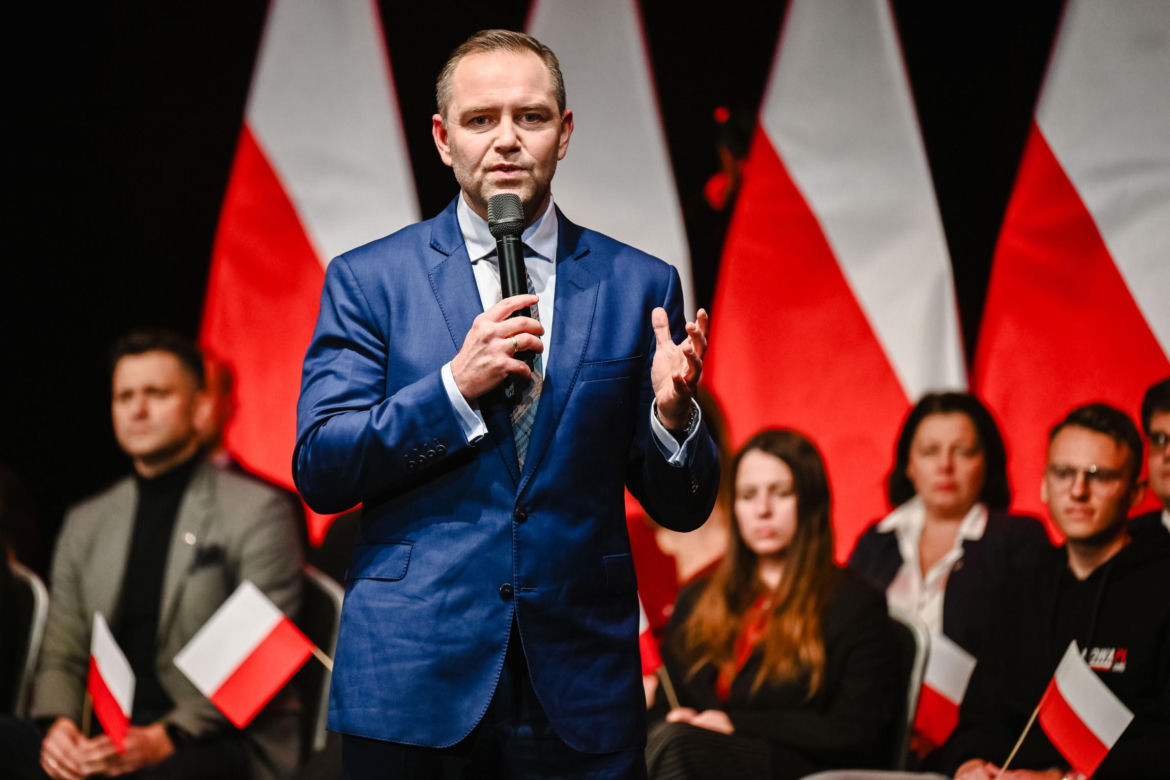 Nawrocki z rodziną na zakupach świątecznych