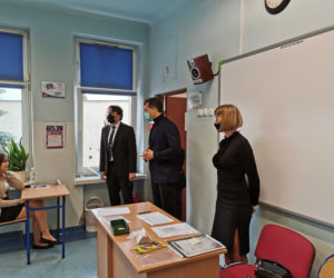 Matura 2020 w Kaliszu. Do testu z języka polskiego przystąpiło ponad 1700 uczniów! [ZDJĘCIA]
