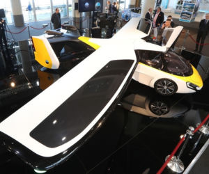 Latający samochód AeroMobil 4.0