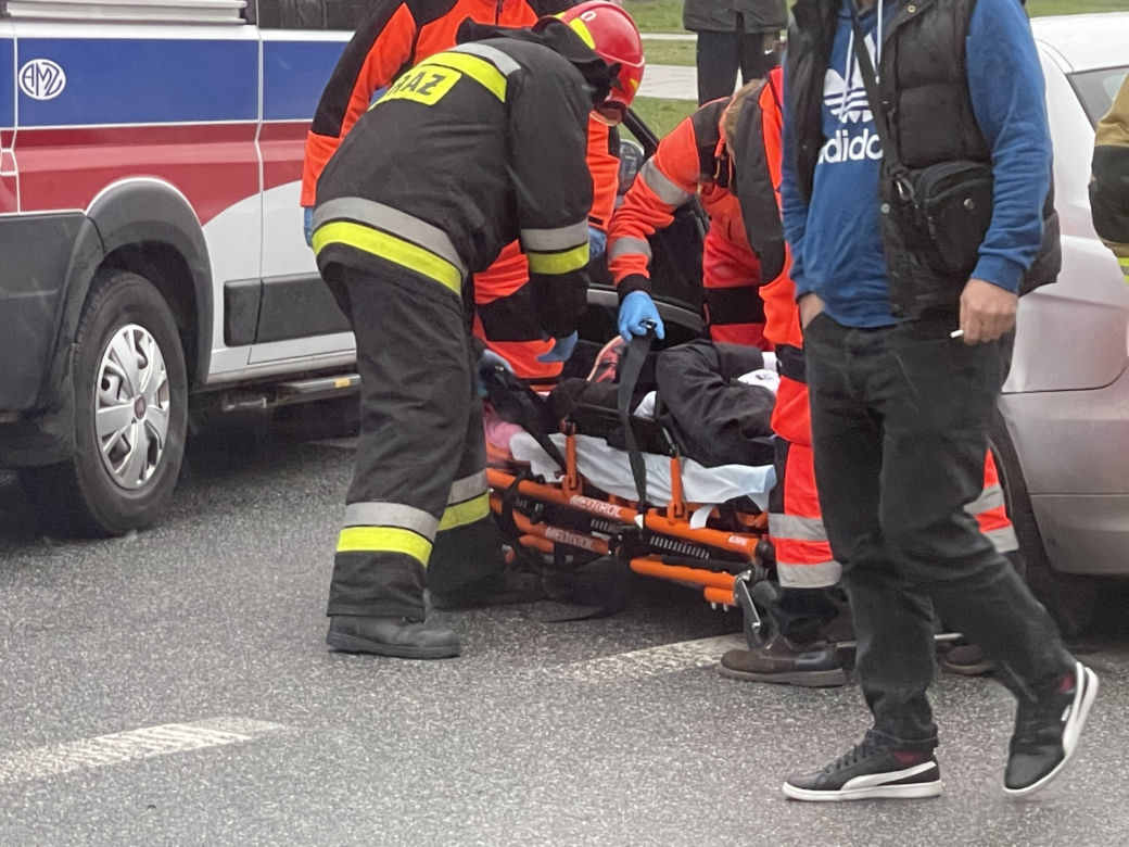 Dramat na Modlińskiej. Kierowca Toyoty uderzył w BMW