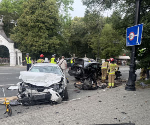 Tragiczny wypadek w Lublinie. Nie żyje pasażerka BMW, siedem osób w szpitalach