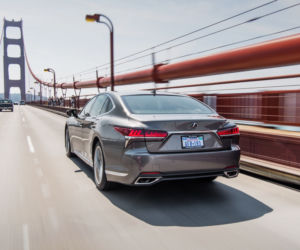 nowy Lexus LS500